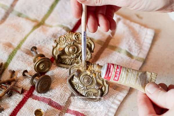 transform vintage vanity into nightstands