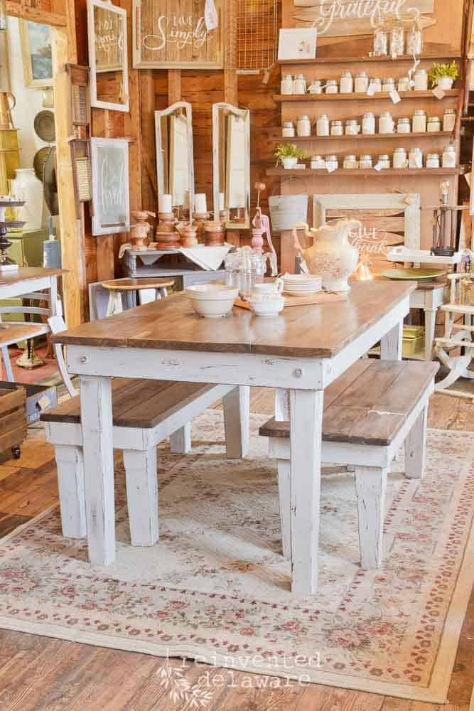 Pallet Wood Farmhouse Table