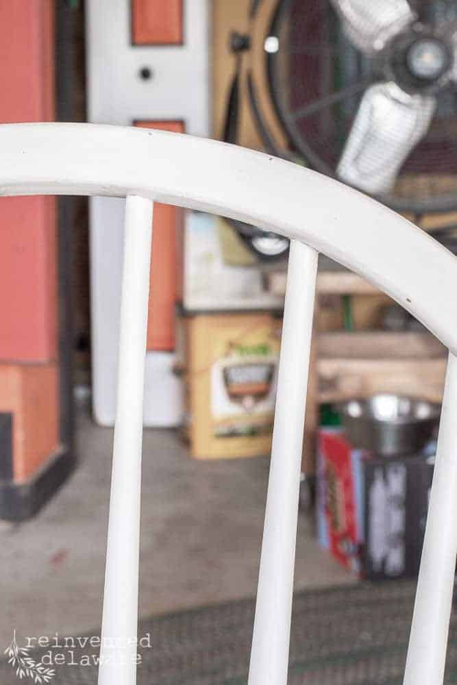 Want to know how easy it is to strip paint off of furniture?  I've got you covered!  I will walk you step-by-step how to strip paint from furniture! #customfurniture #furnituremakeover #diyfurnituremakeover