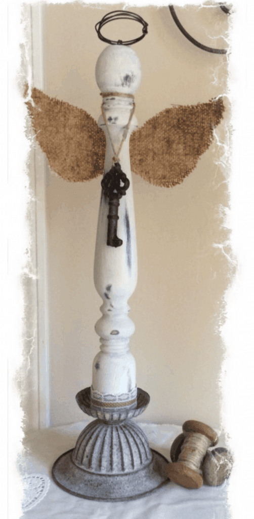 spindle, down-turned metal cup angle with burlap wings