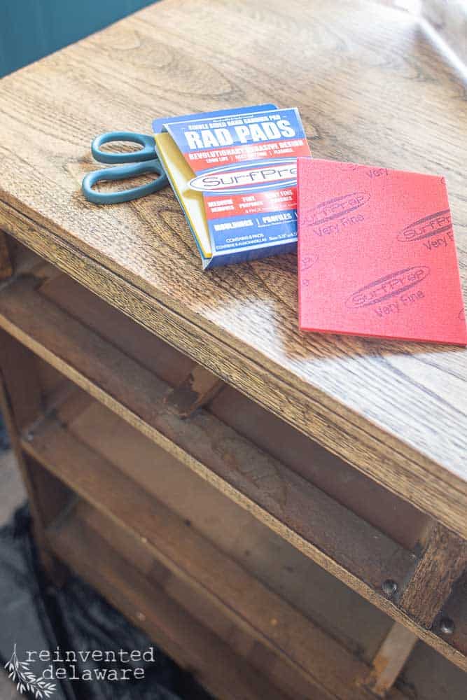 Close up view of Surf Prep R.A.D. sanding pads.