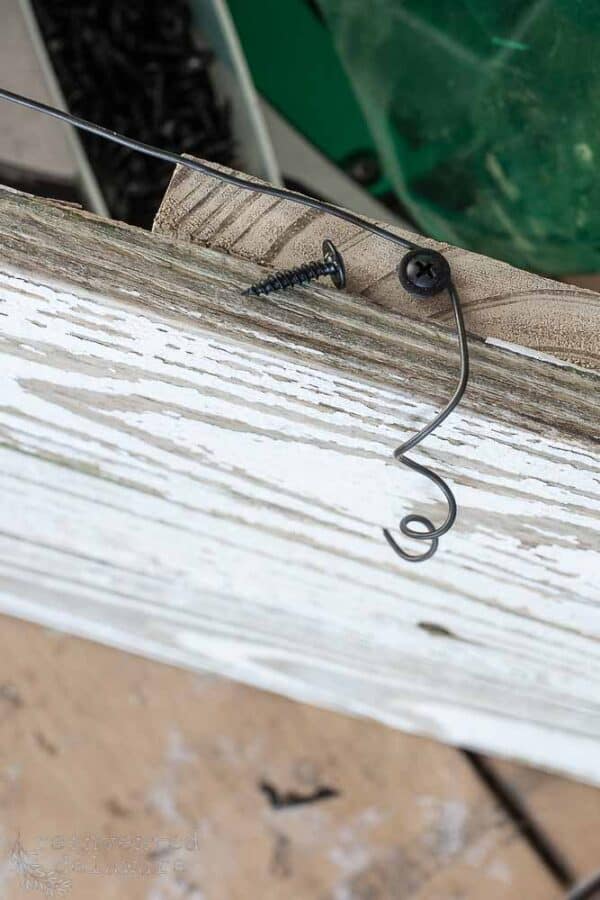 Used Wood Sign DIY Scrap Wood Welcome Sign: Easy & Budget Outdoor Decor | Reinvented ...