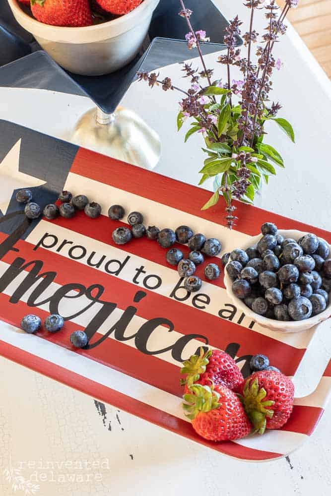 Painted melamine tray in a patriotic theme.