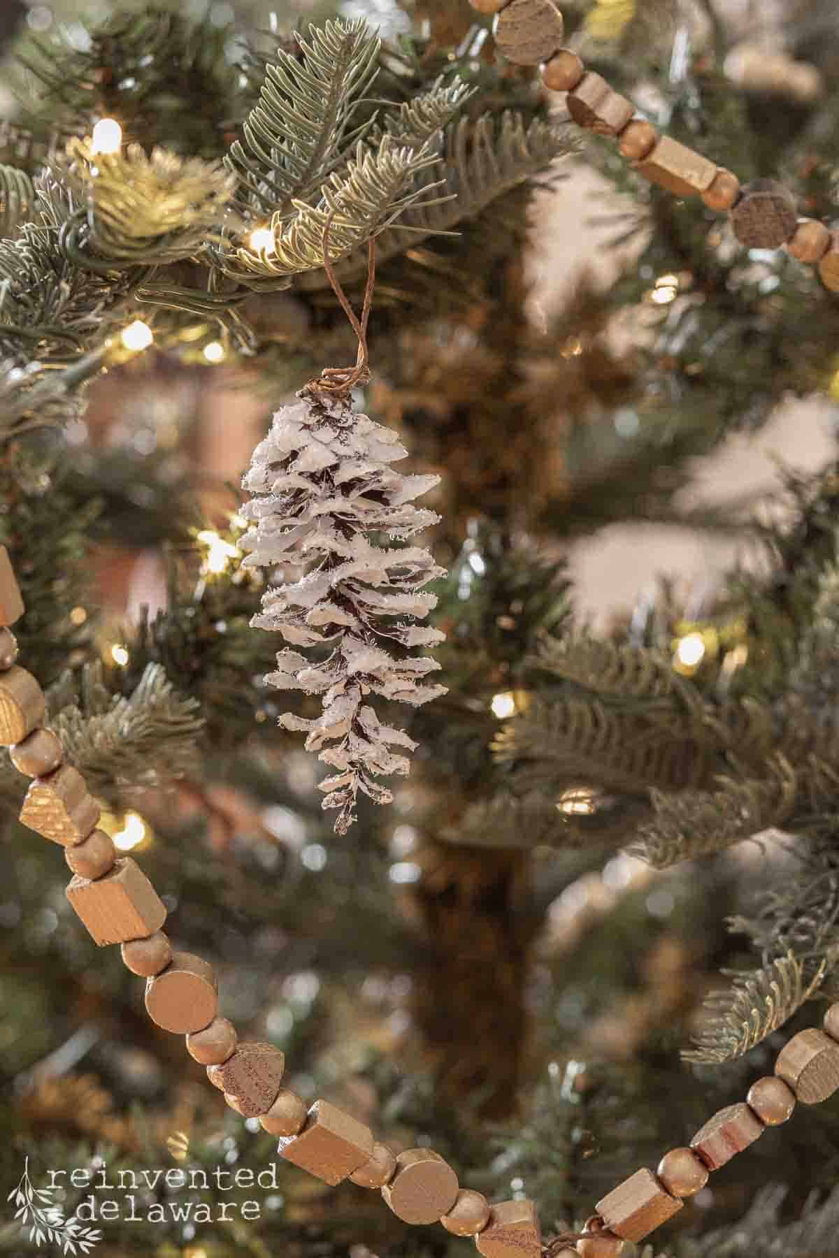 pine cone ornaments with sparkly glass glitter