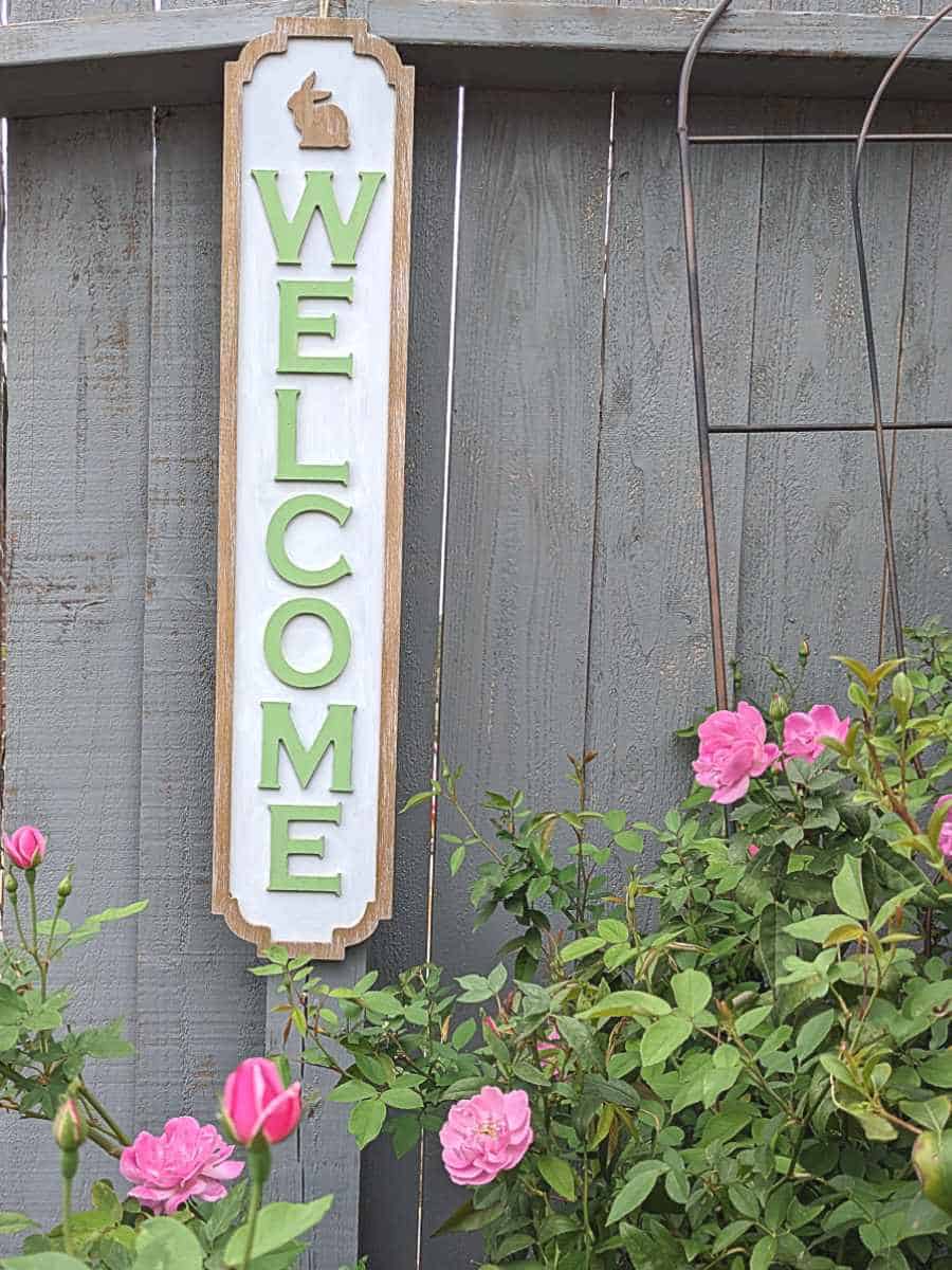 diy spring decor sign upcycle